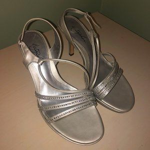 METAPHOR VERENA HEELS